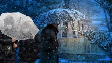 İstanbul’a kar dönüyor! 26 kent alarmda: Meteoroloji uyardı