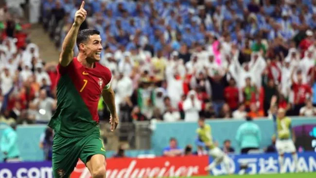 Tüm dünya ters köşe oldu! Ronaldo’nun yeni takımı futbolseverleri sevinçten çıldırtacak
