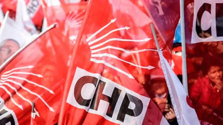 CHP sosyal ağlarda bant daraltılması kararına suç duyurusunda bulundu