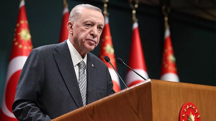 Cumhurbaşkanı Erdoğan: Diktatörlük iddialarının tamamen safsatadan ibaret olduğunu gösterdik