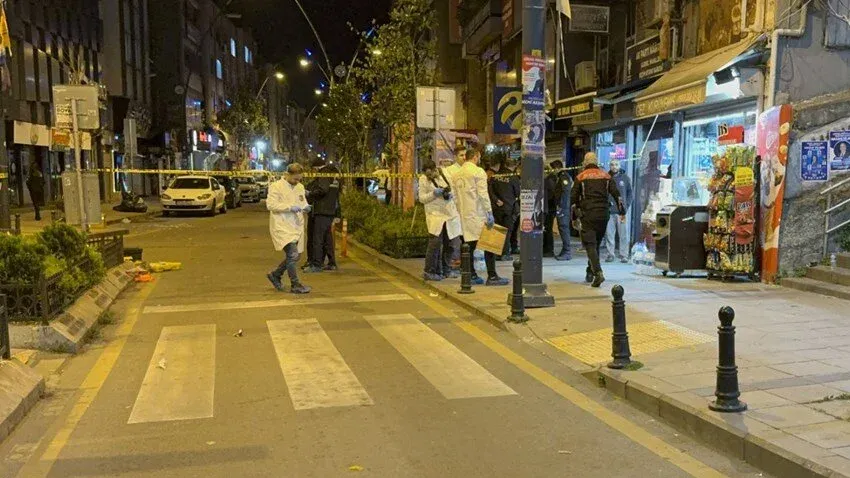İstanbul’da silahlı kavga: 2 ölü 2 yaralı