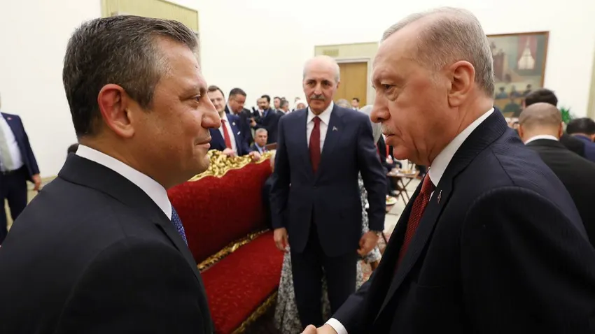 Erdoğan-Özel masaya oturacak; CHP’nin “yeni anayasa” şartı belli oldu