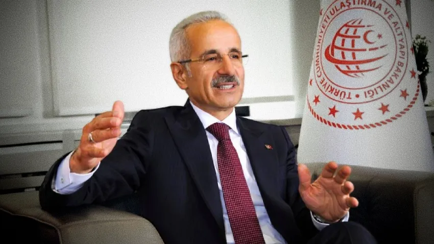 Ulaştırma Bakanı Uraloğlu’nun itirafı şok etti! AK Partililer bile şaşırdı…