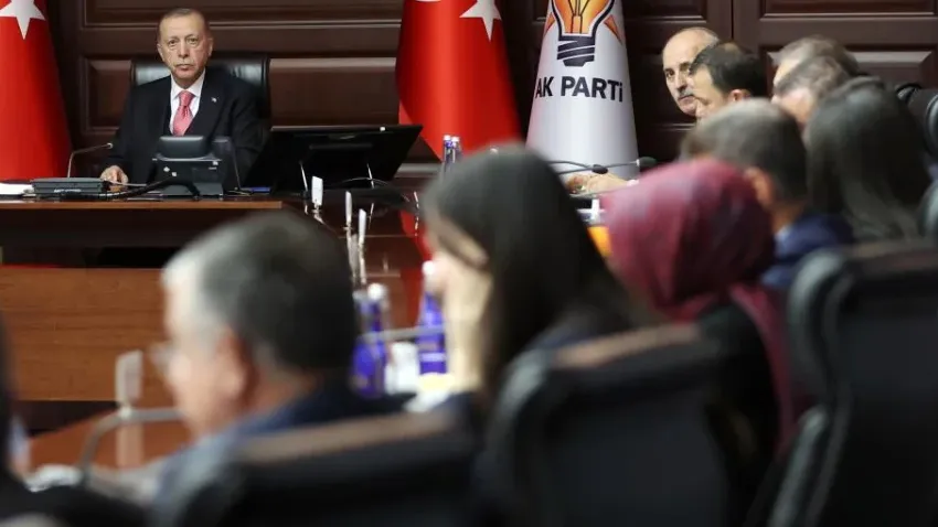 AK Parti’de bayrak değişimi iddiası!