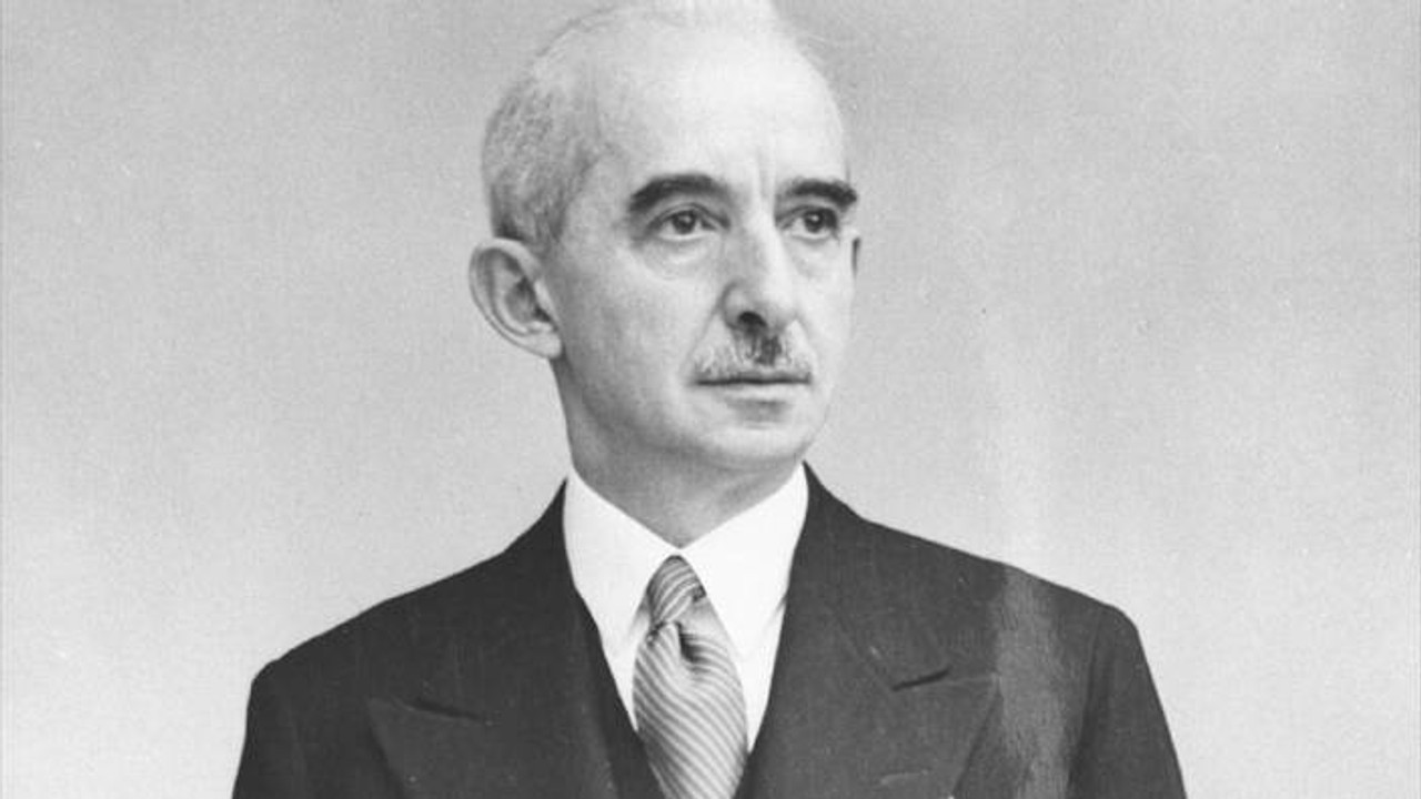 İsmet paşa asker kaçağı çıktı!