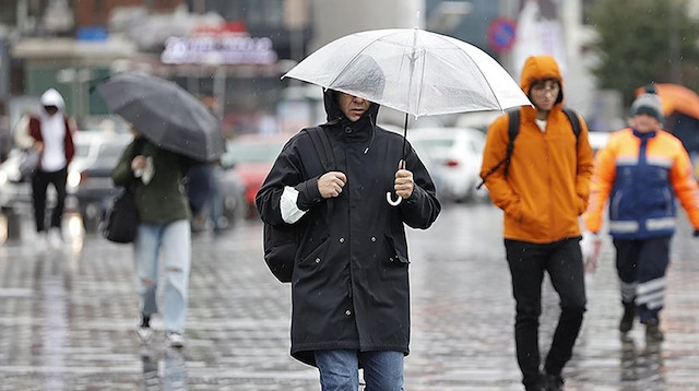 İstanbul için peş peşe uyarı… AKOM saat verdi