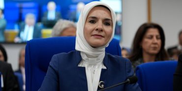 1090903225_0_0_2048_1153_1920x0_80_0_0_63ded0021bf0112a0e4a3daa2fd13397