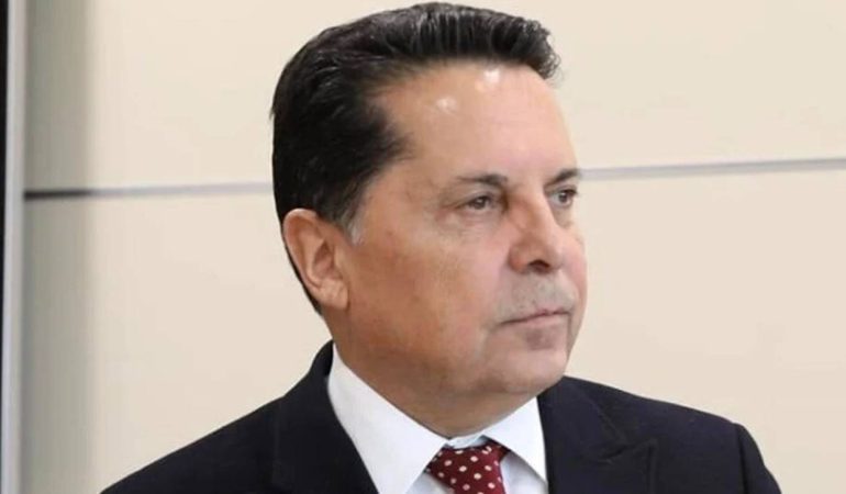 ÖZER’İN AVUKATLARINDAN AYM’YE HAKSIZ TUTUKLULUK BAŞVURUSU