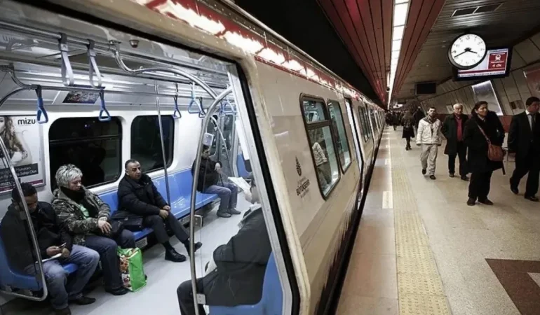 TAKSİM METROSU KAPATILDI: İSTANBUL’DA OLAĞANÜSTÜ DURUM!