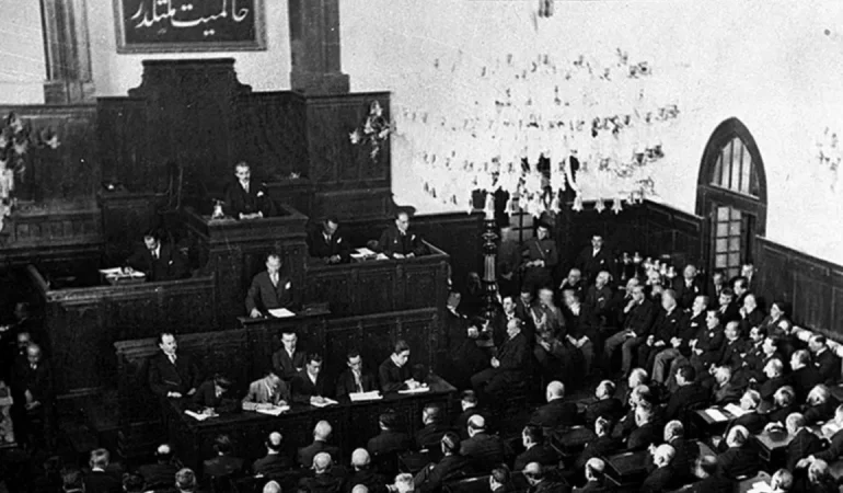 İSTİKLAL MARŞI’NIN KABULÜNÜN 104. YILI!