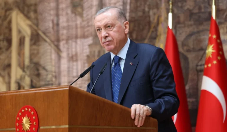 ERDOĞAN: İMRALI HEYETİ RANDEVU İSTERSE GÖRÜŞÜRÜM!