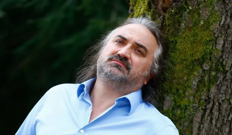 KARADENİZ’İN ASİ EVLADI VOLKAN KONAK’TAN VEDA: “SEN BENİ SEVMEYE DEVAM ET”