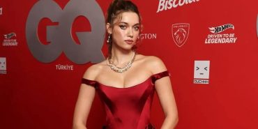 afra-saracoglu-1-w9ti