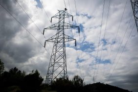 ispanya-elektrik-kesinti-sebebi