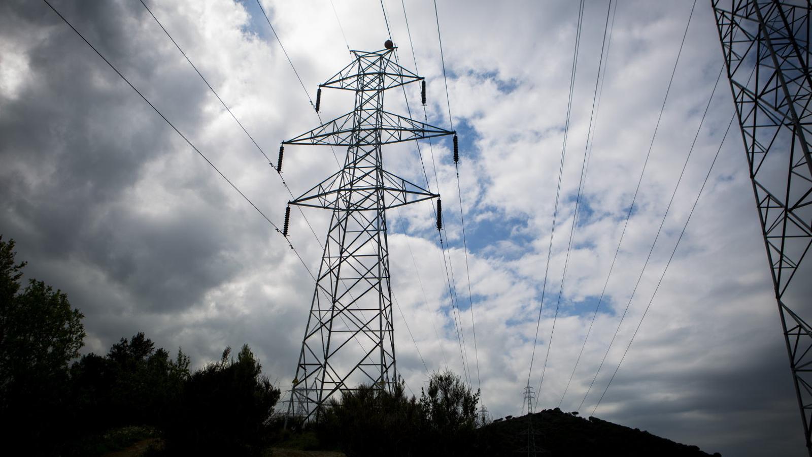 ispanya-elektrik-kesinti-sebebi