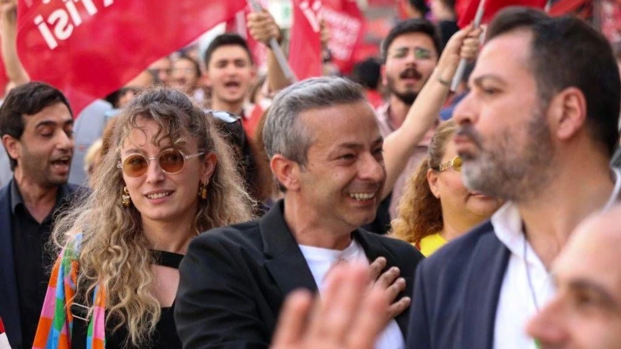 DEĞİRMENCİ’NİN 1 MAYIS PAYLAŞIMI SOSYAL MEDYAYI İKİYE BÖLDÜ