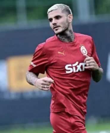 mauro-icardi-aylar-sonra-antrenmana-cikti-2-HGYw4WUY
