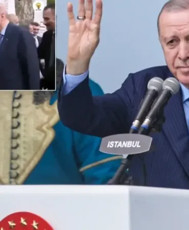 yavuz-bingol-cumhurbaskani-erdogan-in-elini-optu-18688716-9261-amp