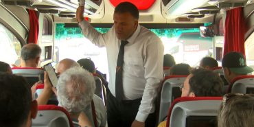 İstanbul- Hava sahası kapanınca İranlılar otobüslerle ülk