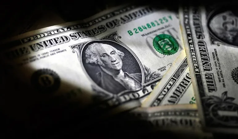 Dolar, 1973’ten Sonra En Büyük İlk Yarı Kayıp Yaşadı