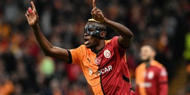 gelecegi-belirsizligini-koruyor-osimhen-galatasarayda-kalacak-mi-tyut