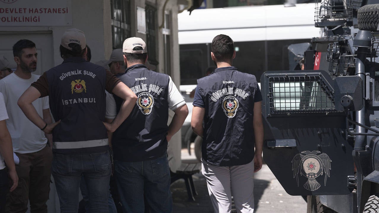İstanbul’da LeMan Dergisi Soruşturmasında 4 Kişi Hakkında Tutuklama Kararı