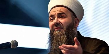 kapak_sahte-diploma-gundemine-cubbeli-ahmet-de-kayitsiz-kalmadi-sistemin-geldigi-durum-278998