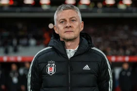 ole-gunnar-solskjaer-kazanarak-gerekli-avantaji-sagladigimiz-icin-mutluyuz-9ymv