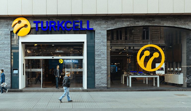 TURKCELL’DEN STRATEJİK HAMLE: UKRAYNA VARLIKLARI SATILDI!