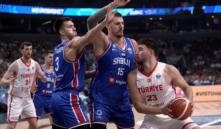 EuroBasket’te Türkiye 5’te 5 Yaptı: Sırbistan 95-90 Mağlup