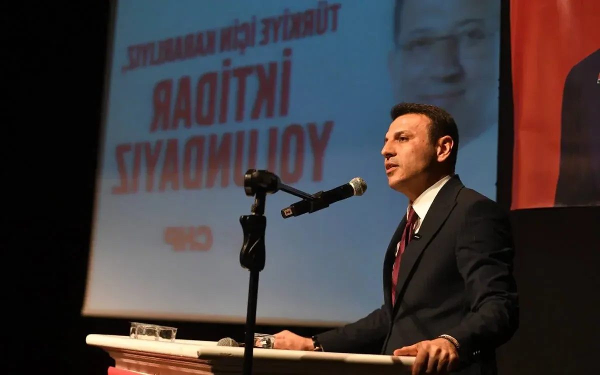 CHP’de İstanbul Krizi! Özgür Çelik Görevden Uzaklaştırıldı!