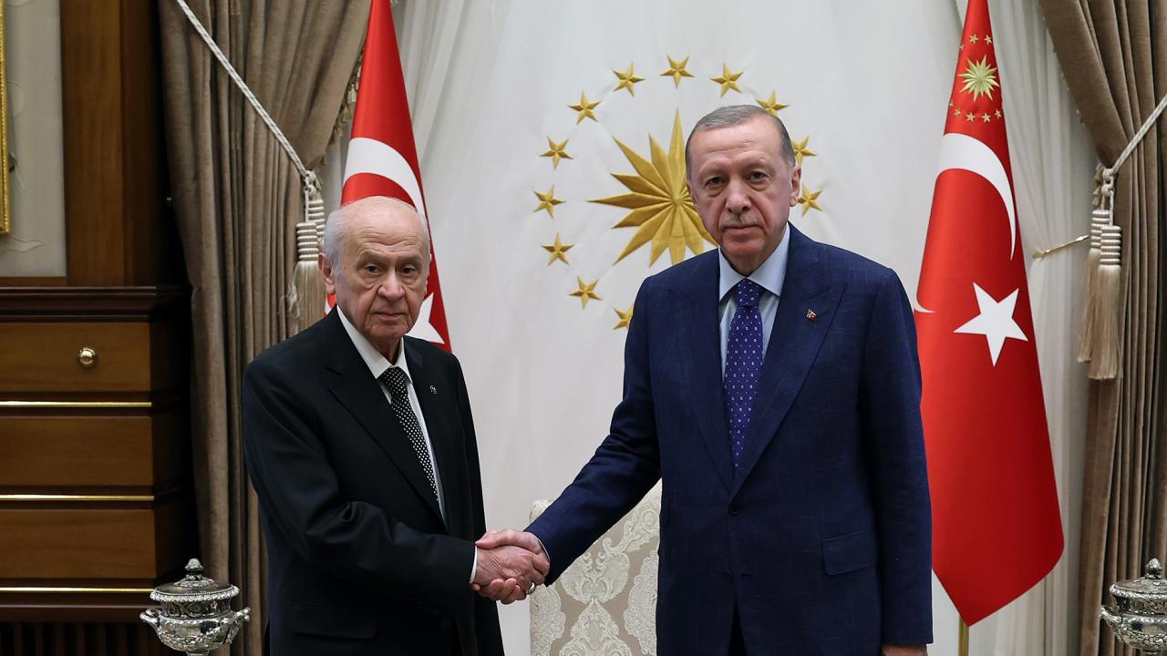 Erdoğan’dan Bahçeli’nin TRÇ İttifakı Çağrısına İlk Yorum: “Hayırlısı Olsun”