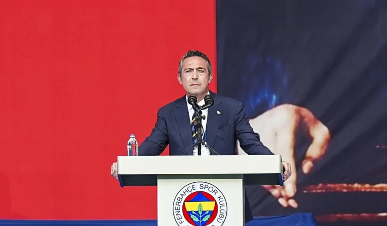 Fenerbahçe’de Bayrak Değişimi: Ali Koç’tan Birlik Mesajı