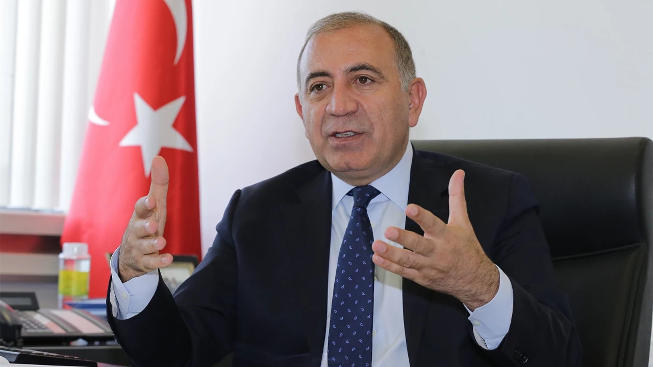 Gürsel Tekin’den Gündem Hamlesi: Kayyum Heyetiyle İlk Video