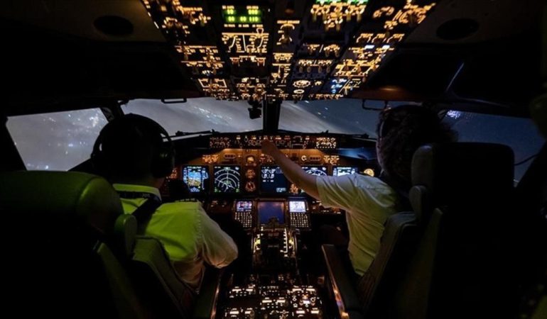 Pilotların Skandalları Sürüyor: Yeni WhatsApp Grubu Ortaya Çıktı