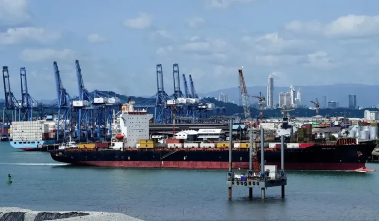 İtalya’da Liman İşçileri, İsrail’e Silah Sevkiyatına Geçit Vermedi