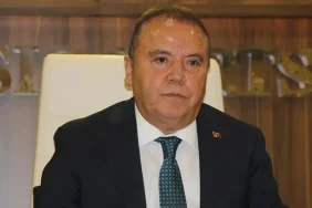 3781-gulsen-kimdir-hayati-kariyeri-sarkilari-ve-ozel-yasami