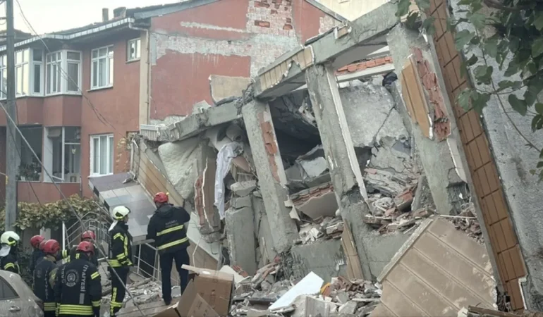Gebze’de çöken binada aile faciası: anne ve baba hayatını kaybetti