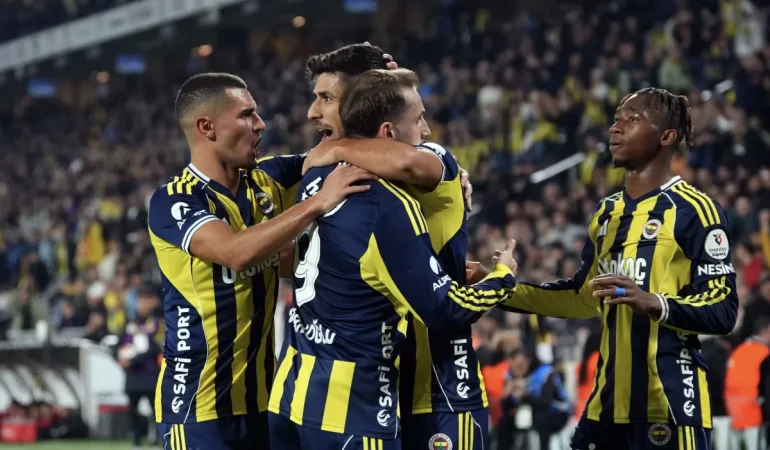 Fenerbahçe, UEFA Avrupa Ligi 3. Haftasında Stuttgart’ı Ağırlıyor: Muhtemel 11’ler ve Eksikler