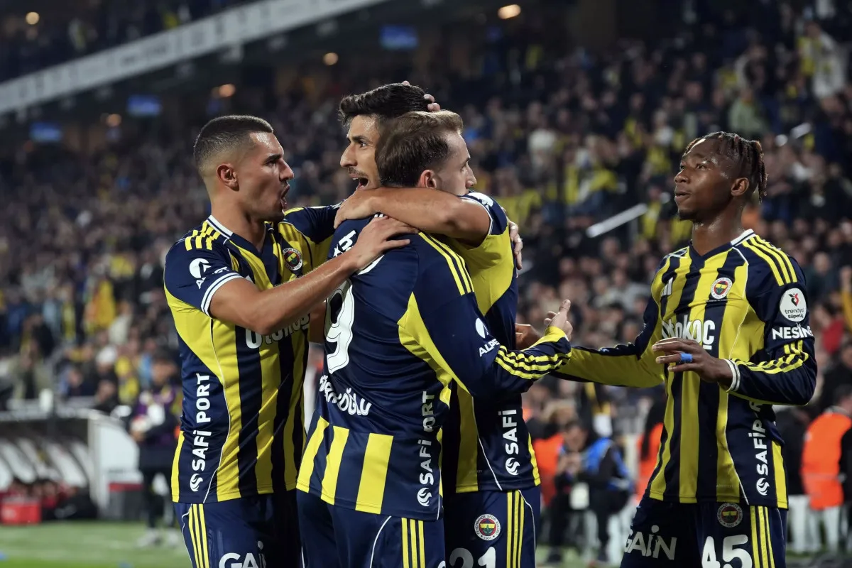 Fenerbahçe, UEFA Avrupa Ligi 3. Haftasında Stuttgart’ı Ağırlıyor: Muhtemel 11’ler ve Eksikler