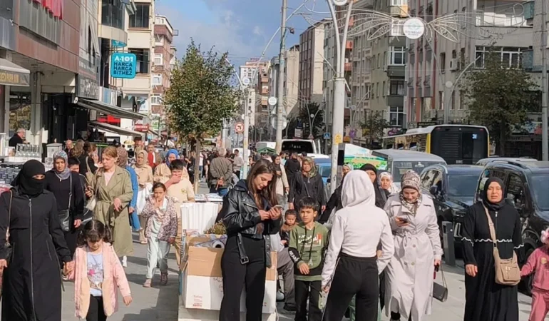 MARMARA’DA DEPREM ALARMI: 17 YARALI, 4 BİNA İHBARI