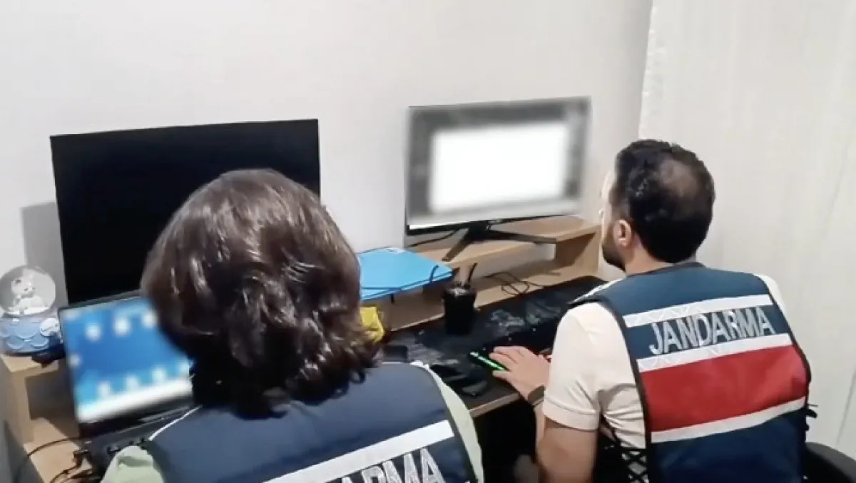 SAHTE İNTERNET SİTELERİYLE DOLANDIRICILIĞA DARBE: 12 ŞÜPHELİ YAKALANDI