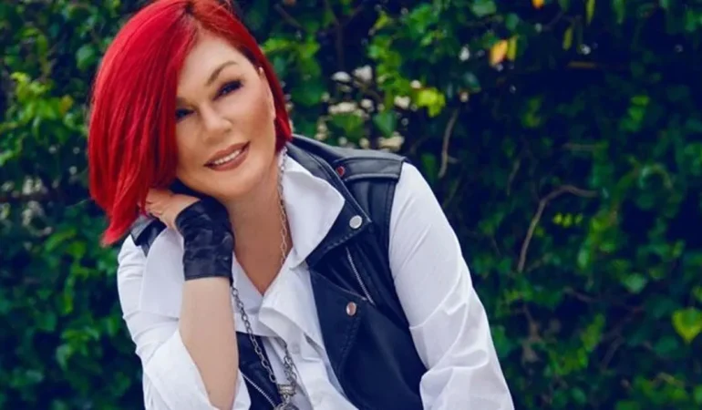 Emel Müftüoğlu 64. Yaşını Kutladı: “Doğum Gününü Aptallar Kutlar”
