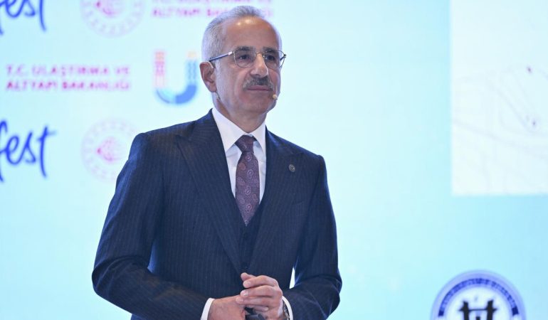 Abdulkadir Uraloğlu Duyurdu: Türkiye 5G ile Dijital Dönüşümde Yeni Bir Çağa Giriyor