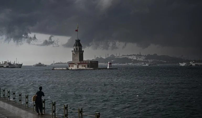 Yurtta Yeni Hafta Yağışlı ve Serin Geçecek: Meteorolojiden Kritik Uyarılar