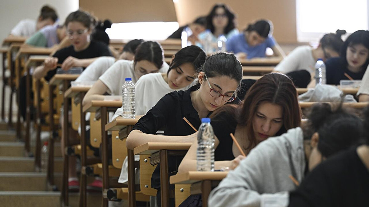 Sınav Sistemi Yeniden Değişiyor: Okullarda ve Merkezi Sınavlarda Yeni Dönem Başlıyor