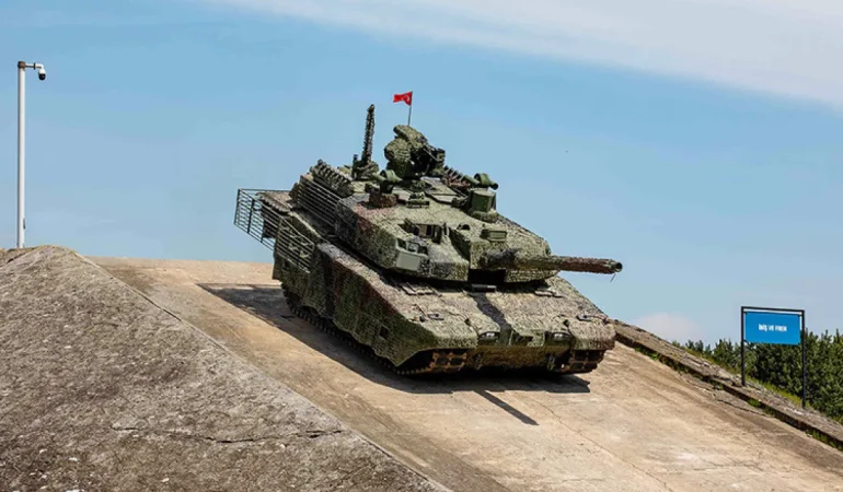 Savunma Sanayiinde Gurur Günü: Altay Tankı Türk Silahlı Kuvvetleri Envanterine Giriyor
