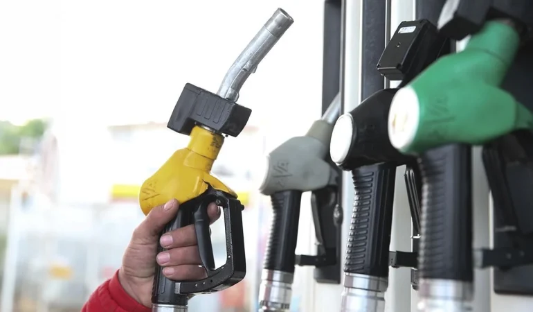 Benzine Zam Yolda: Araç Sahiplerini Üzecek Fiyat Artışı Bekleniyor