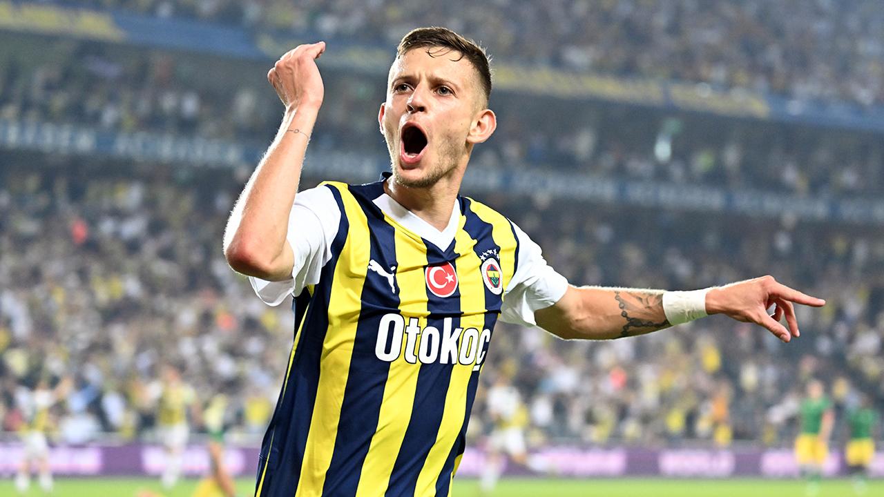 Sebastian Szymanski Dünya Gündeminde: Polonya’nın Litvanya Zaferinde Yıldızlaştı