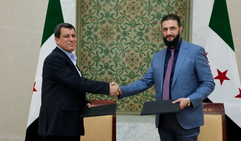 Suriye’de Tarihi Görüşme: Şara ve Mazlum Abdi Bir Araya Geldi